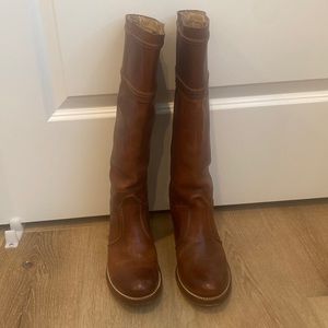 Tall FRYE boots in beautiful tan leather!